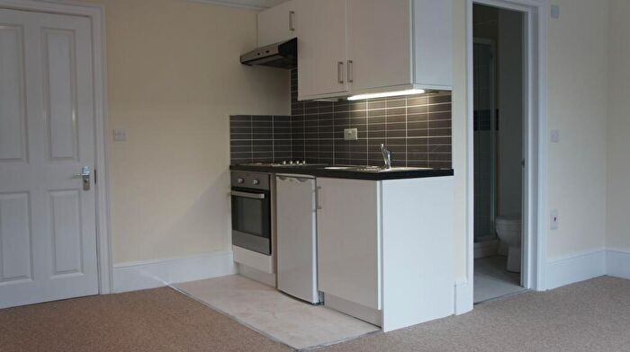 Apartment To Rent In Church Road, BN3