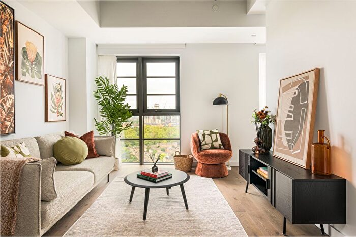 3 Bedroom Flat For Sale In The Founding, Canada Water, SE16