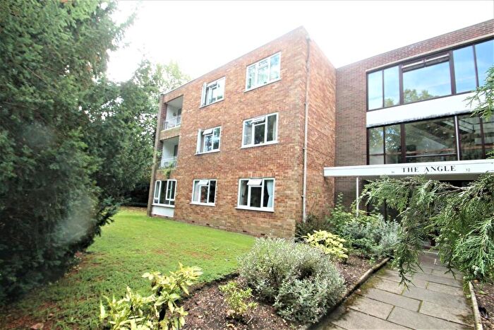 2 Bedroom Flat To Rent In The Angle, Roxborough Avenue, Harrow On The Hill, HA1