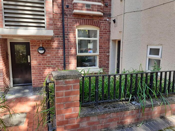 1 Bedroom Apartment To Rent In Hawley Street, Sheffield, S1