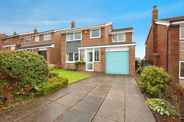 4 Bedroom Detached House For Sale In Queensway, Livesey, Blackburn, Lancashire, BB2