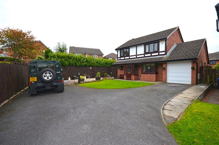 4 Bedroom Detached House For Sale In Dovebrook Close, Carrbrook, Stalybridge, SK15