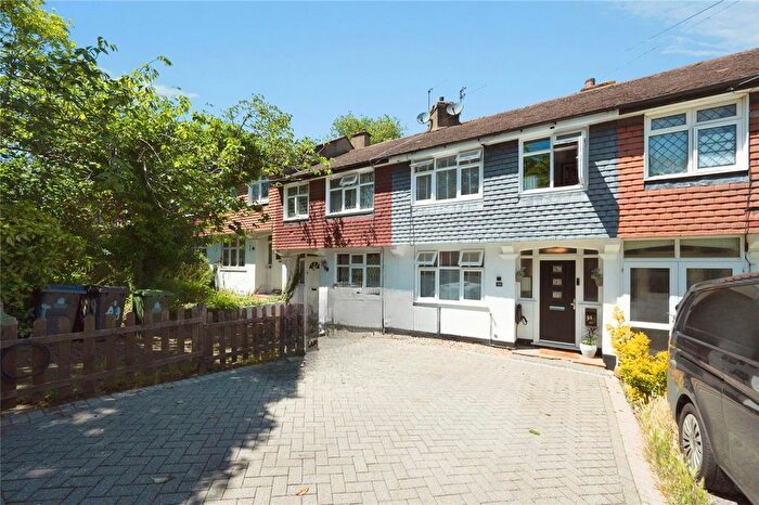3 Bedroom Detached House For Sale In Elmdene, Surbiton, Surrey, KT5