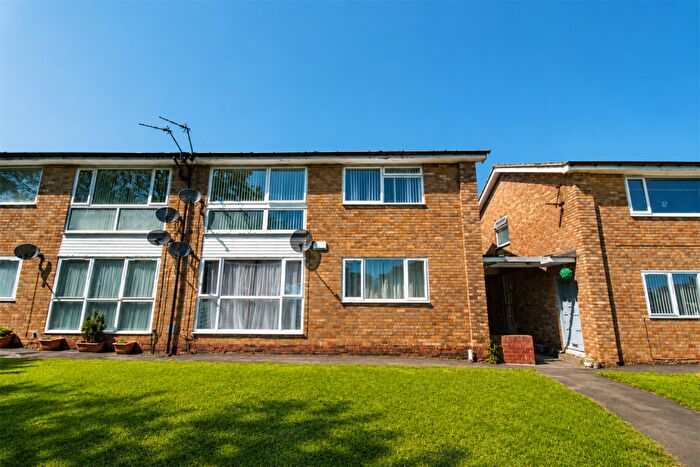 2 Bedroom Flat To Rent In Orchard Green, Kenton, NE5