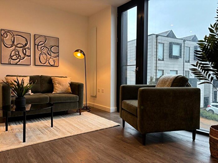 1 Bedroom Apartment To Rent In Marlstone Avenue, Manchester, Greater Manchester, M3