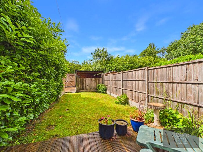 3 Bedroom Terraced House For Sale In Prince Of Wales Road, Chapelfields, Coventry, CV5