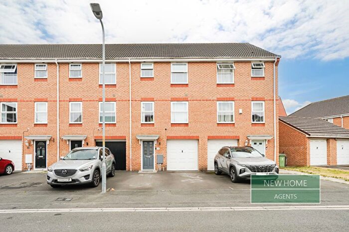 4 Bedroom Terraced House For Sale In Summerfield Grove Thornaby, Stockton-On-Tees, TS17
