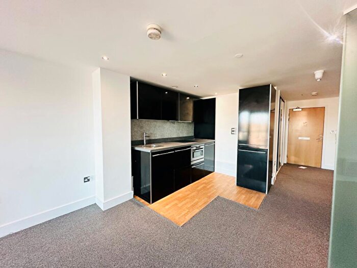 2 Bedroom Apartment To Rent In The Litmus Building, Nottingham, NG1