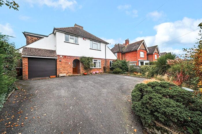 4 Bedroom Detached House For Sale In Oxenturn Road, Wye, Ashford, TN25
