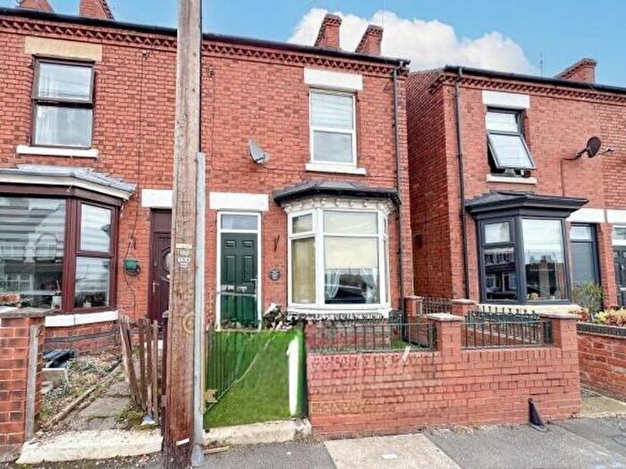 3 Bedroom Semi Detached House For Sale In Kilton Road, Worksop, Nottinghamshire, S80