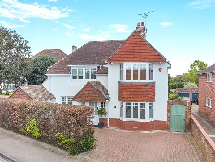 4 Bedroom Detached House For Sale In South Canterbury Road, Canterbury, Kent, CT1