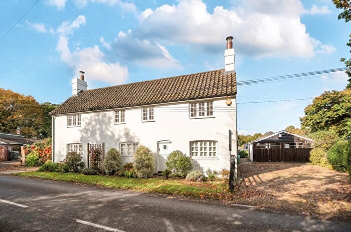 5 Bedroom Detached House For Sale In Flexford Road, Chandlers Ford, Hampshire, SO52