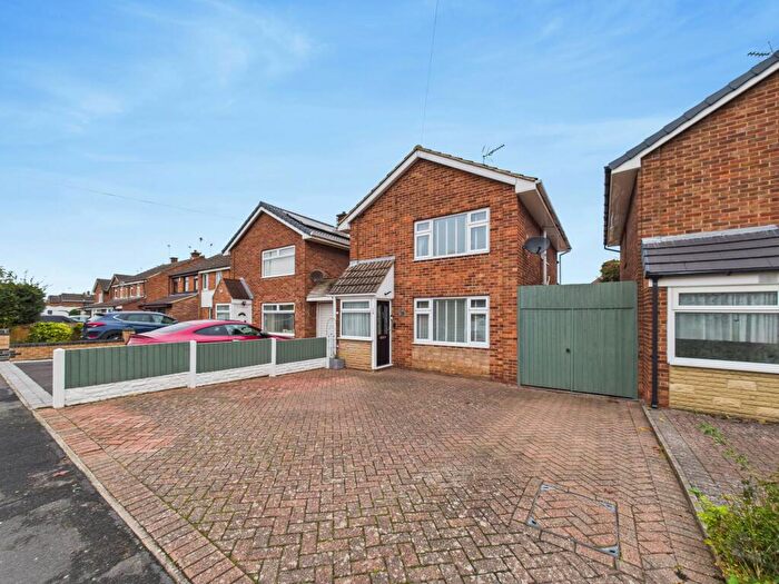 3 Bedroom Detached House For Sale In Crayford Road, Alvaston, DE24