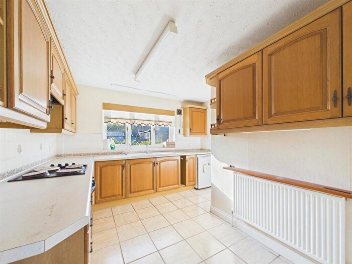 3 Bedroom Detached Bungalow For Sale In Masefield Drive, Sandilands, LN12