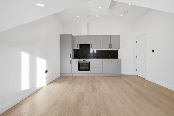 Studio To Rent In Headgate, Colchester, CO3