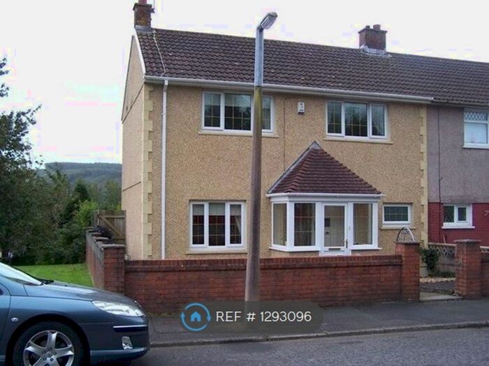 3 Bedroom Semi-Detached House To Rent In Heol Mabon, Cwmavon, Port Talbot SA12