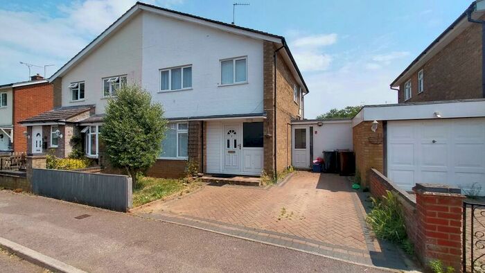 3 Bedroom House To Rent In Park Close, Stevenage, SG2
