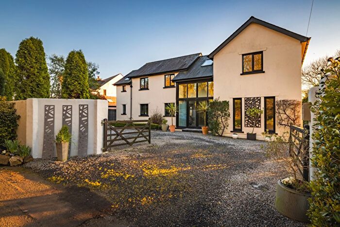 4 Bedroom Detached House For Sale In Reynalton, Kilgetty, SA68