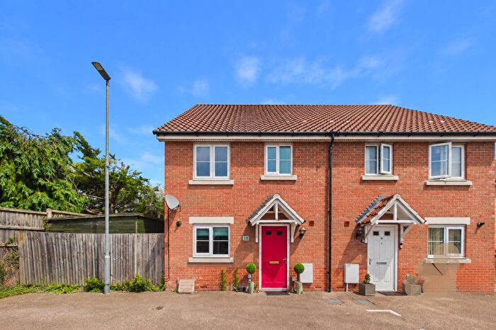 3 Bedroom Semi-Detached House To Rent In Turnstile Square, Colchester, CO2