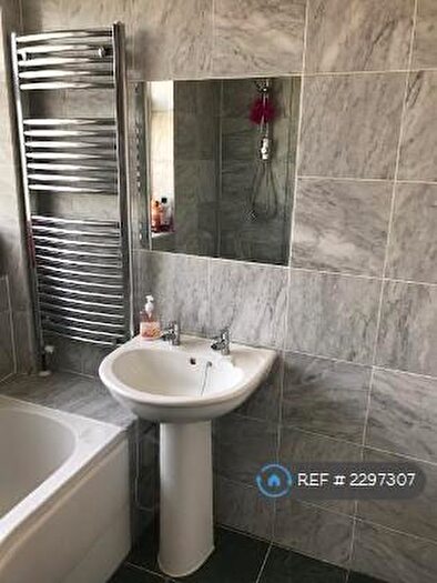 2 Bedroom Detached House To Rent In Canterbury Street, Cambridge, CB4