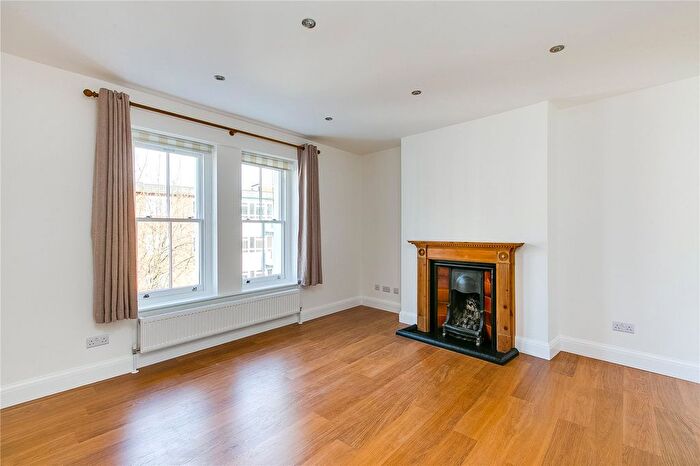 2 Bedroom Flat To Rent In Portobello Road, London, W11