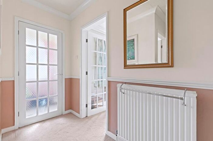 4 Bedroom Detached House For Sale In St. Philips Way, Burley-In-Wharfedale, LS29