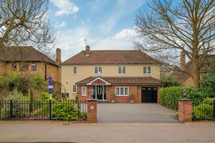 4 Bedroom Detached House For Sale In Thorpe Road, Peterborough, PE3