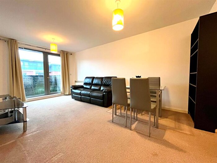 2 Bedroom Apartment To Rent In Skyline, Granville Street, B1