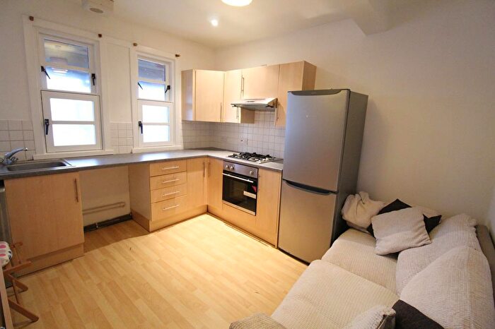2 Bedroom Flat To Rent In The Spital, Top Floor, AB24