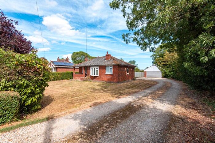 3 Bedroom Detached Bungalow For Sale In Main Road, Sibsey, Boston, PE22
