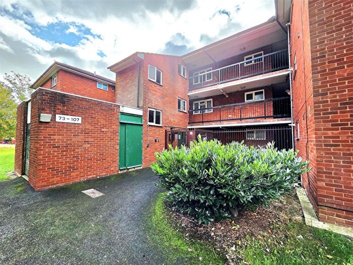 1 Bedroom Flat To Rent In Lewes Close, Northolt, UB5