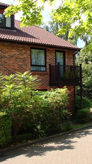1 Bedroom Flat To Rent In Ashdown Gate, London Road, East Grinstead, RH19