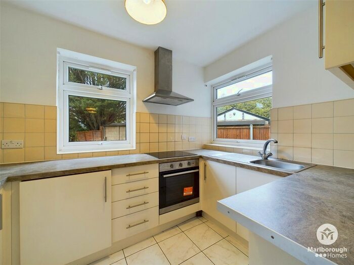 2 Bedroom Flat To Rent In Serbin Close, Leyton, London, E10