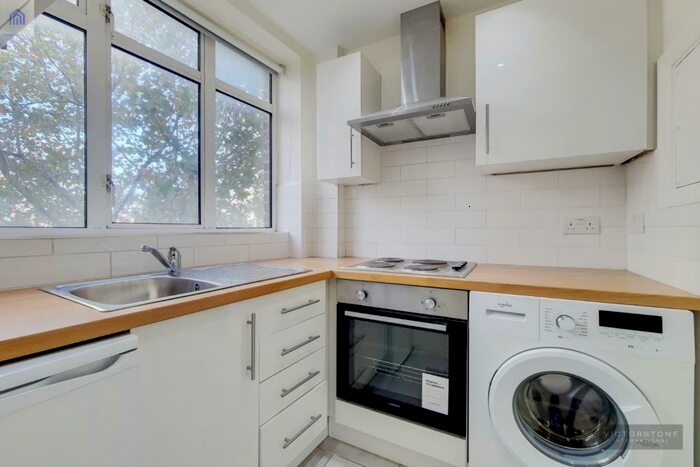 Studio To Rent In Warren Court, Warren Street, Fitzrovia, London, NW1