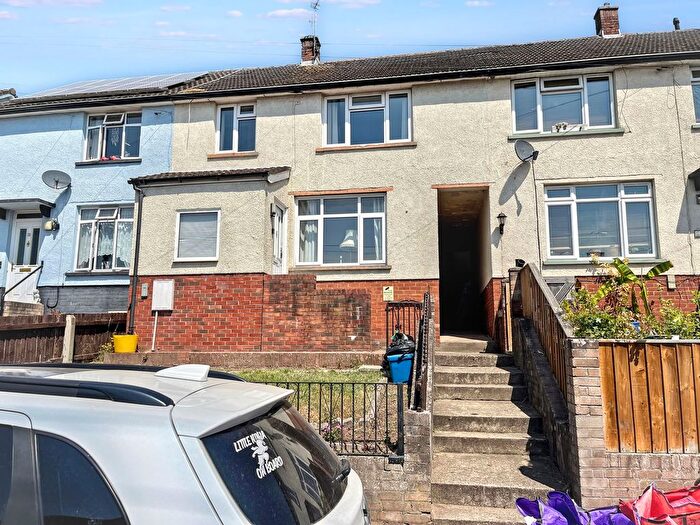 4 Bedroom Terraced House For Sale In Underhill Crescent, Abergavenny, NP7