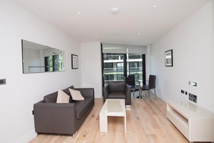 1 Bedroom Apartment For Sale In Riverlight Quay, Nine Elms, London, SW8