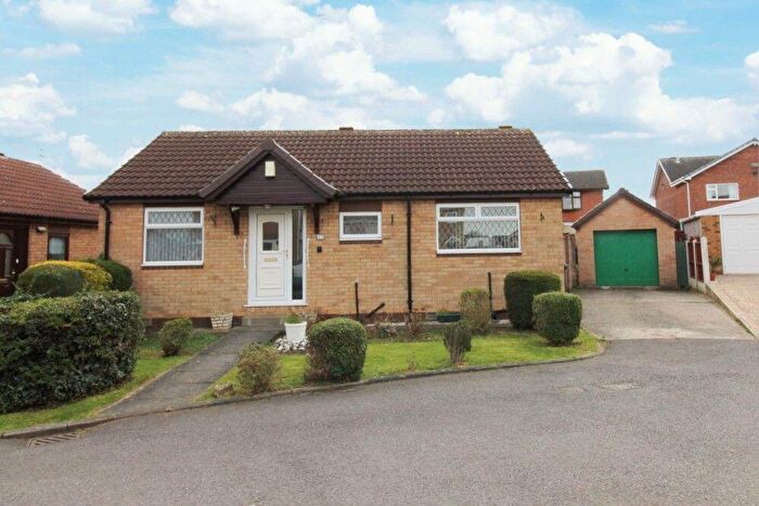 2 Bedroom Detached Bungalow For Sale In Ryeview Gardens, Rotherham, S61
