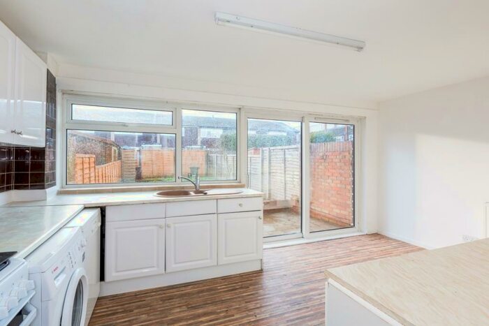 3 Bedroom Town House To Rent In Cherwell Close Maidenhead, SL6