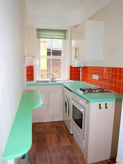 Studio To Rent In High Street, London, N8