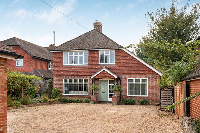 5 Bedroom Detached House For Sale In Sweetwater Lane, Shamley Green, Guildford, GU5
