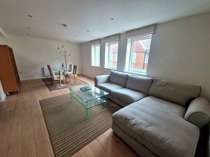 3 Bedroom Maisonette To Rent In Langton Gardens, Whitefriars Street, Canterbury, CT1