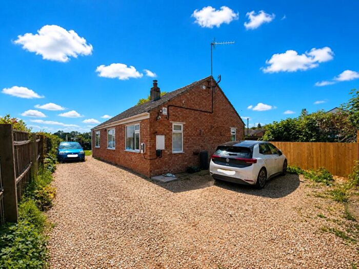3 Bedroom Detached Bungalow For Sale In Washway Road, Holbeach, Spalding, PE12