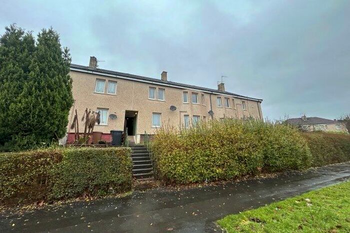 2 Bedroom Flat To Rent In Netherhill Road, Paisley, PA3