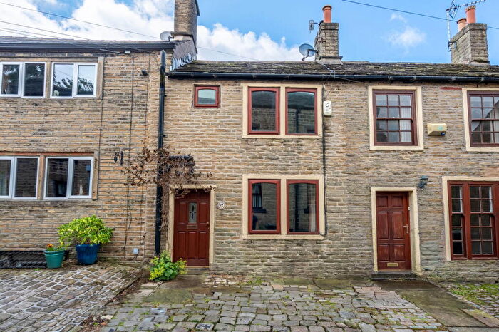 2 Bedroom Terraced House For Sale In Old Road Tintwistle, SK13