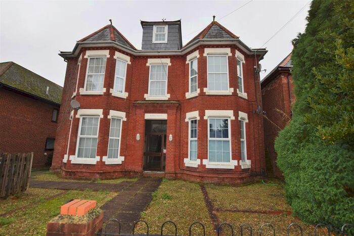 1 Bedroom Flat To Rent In Warren Mount, Southampton, Hampshire, SO16