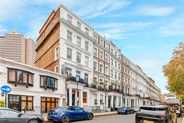 1 Bedroom Flat To Rent In Courtfield Gardens, South Kensington, SW5