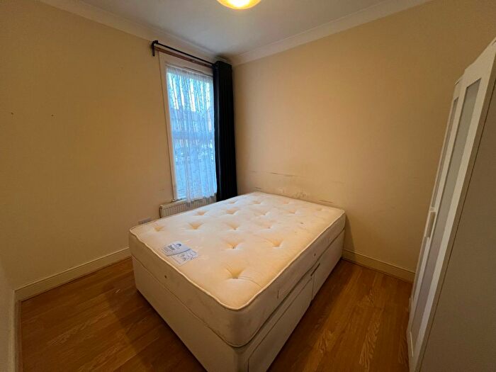 1 Bedroom Flat To Rent In Windsor Road, London, E10