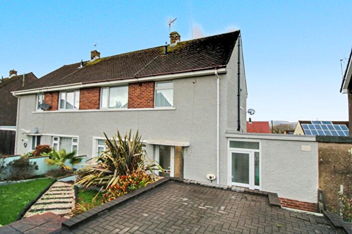 3 Bedroom Semi Detached House For Sale In Heol Castell, Cefn Cribwr, CF32