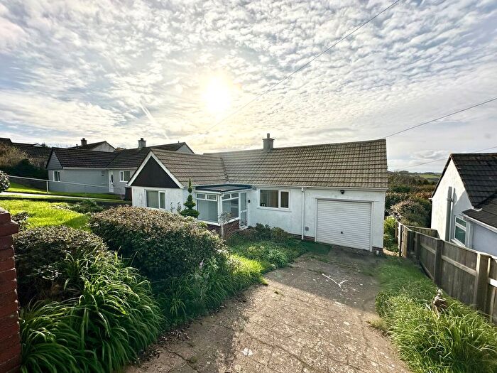 2 Bedroom Bungalow For Sale In Westview Road, Marldon, Paignton, TQ3