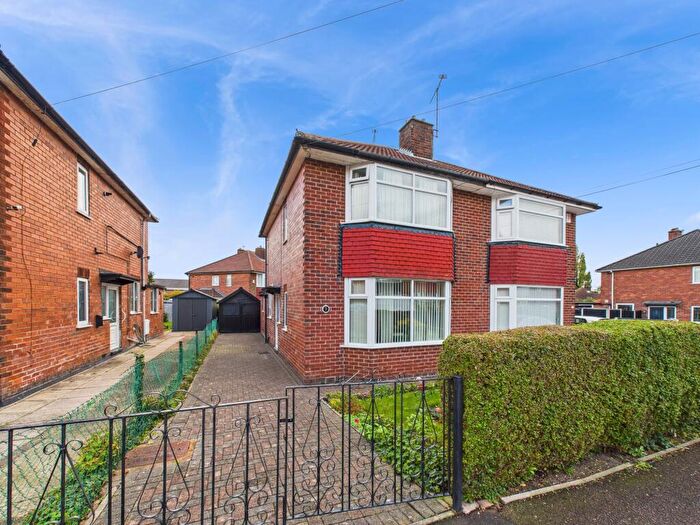 2 Bedroom Semi-Detached House For Sale In Westleigh Avenue, DE22